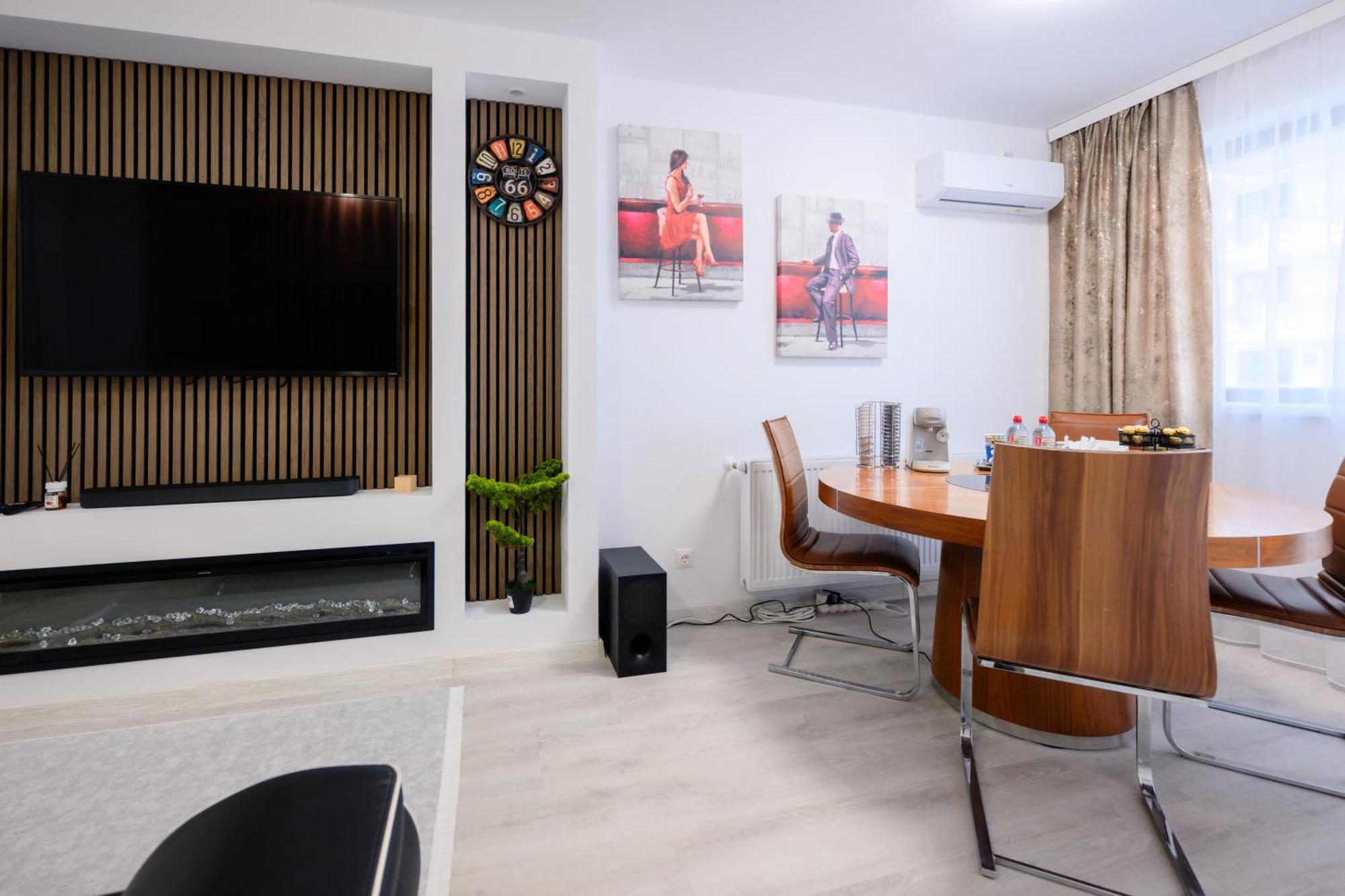 Charming Hideaway Inspired By El Profesor'S Intrigue Apartment Bucharest Luaran gambar
